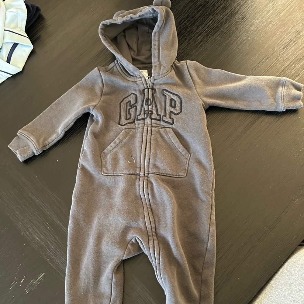 Gap Baby: 6-12 months - Black thick sweatshirt onsie